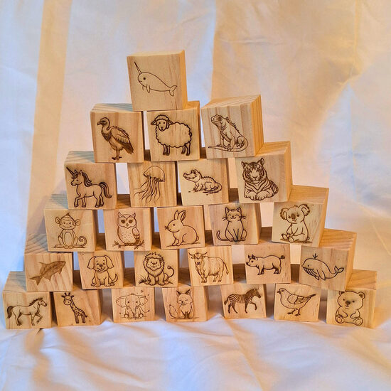 Angļu alfabēta kluči ar dzīvniekiem